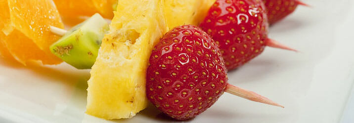 Fresh-fruit-kebabs