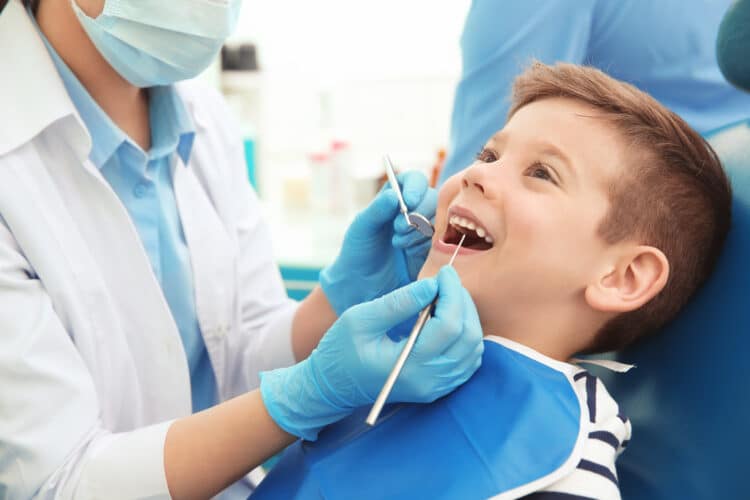 Childhood Tooth Decay: Recognizing Early Symptoms & Prevention Tips