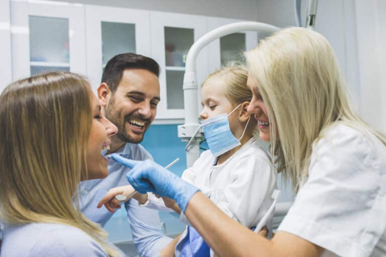 What Types of Dental Care Does a Family Dentist Offer?